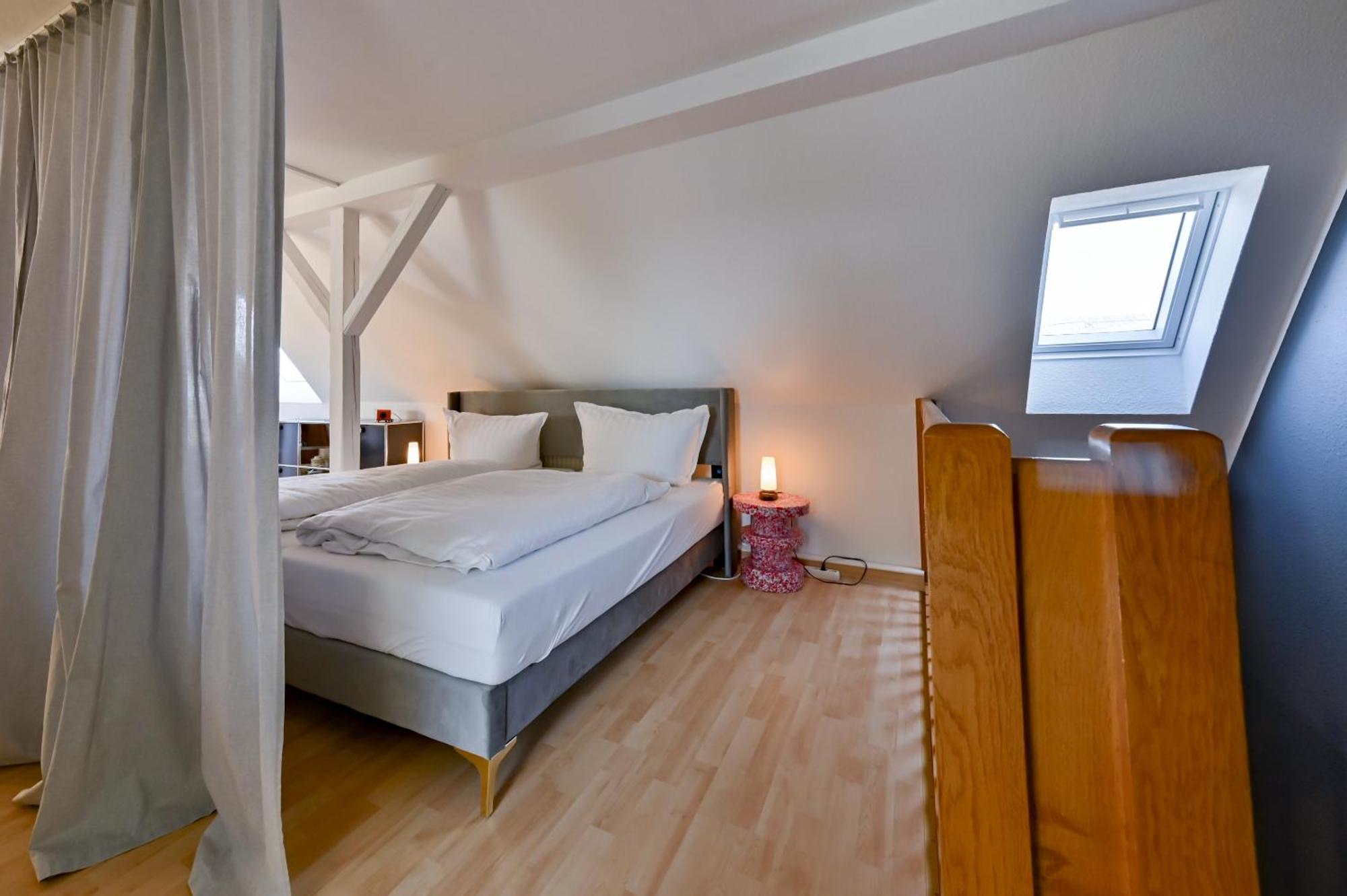 Premium Quartier Clara , Karl Und Fritz Auf Dem Kassberg Mit Eigenem Stellplatz Διαμέρισμα Κέμνιτς Δωμάτιο φωτογραφία